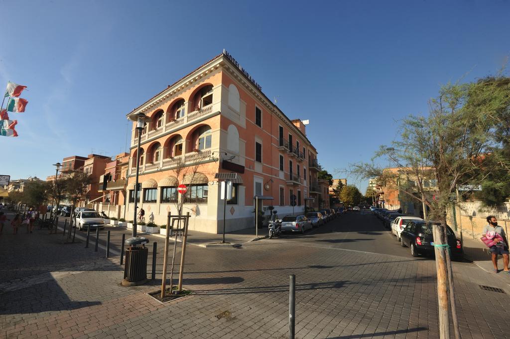 Hotel Miramare Ladispoli Exterior foto